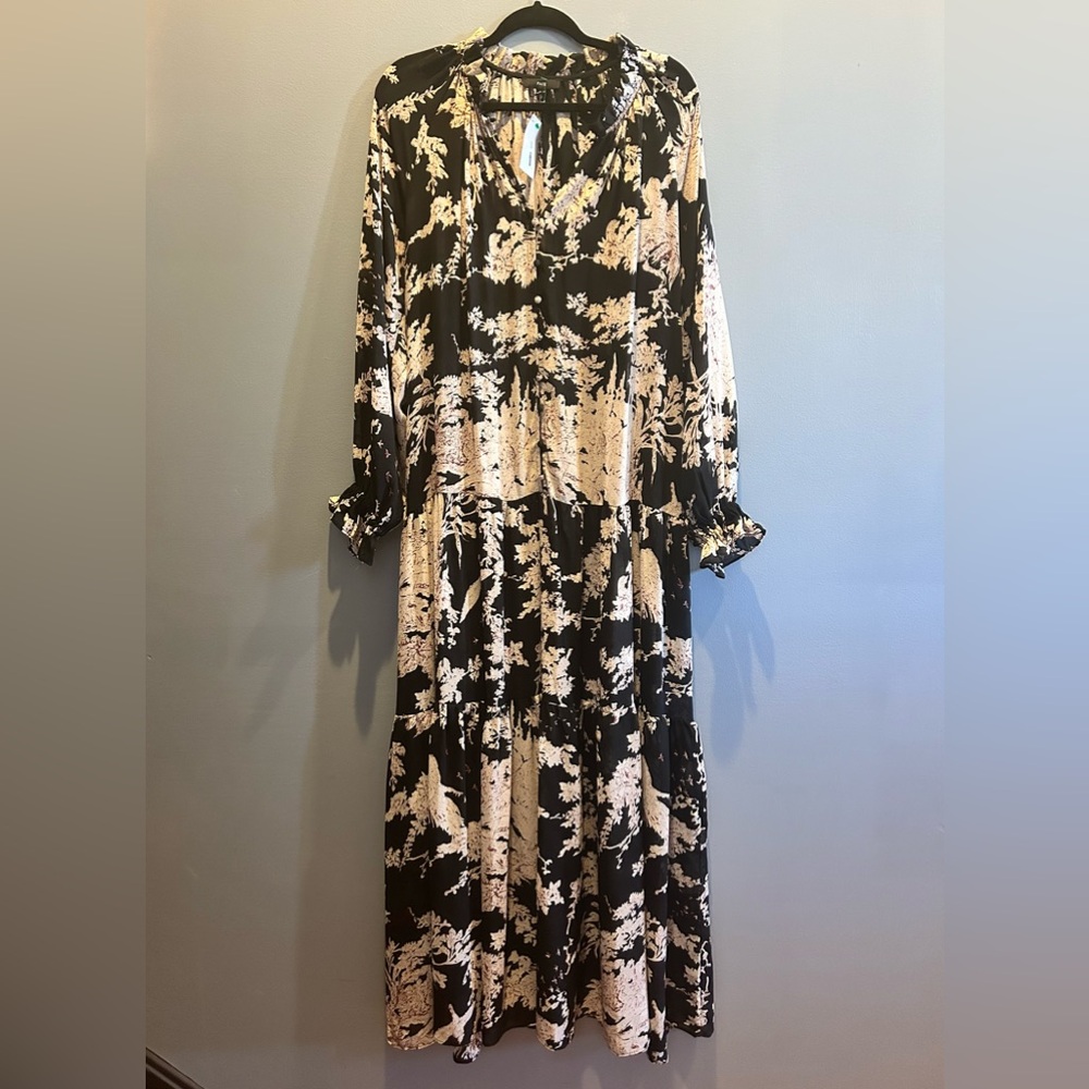 Fate Black and Cream Floral Long Sleeve Dress